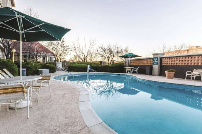 Bed and breakfast 1 bedroom, with jacuzzi