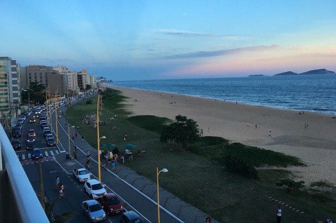 Apartamento 2 quartos, com piscina