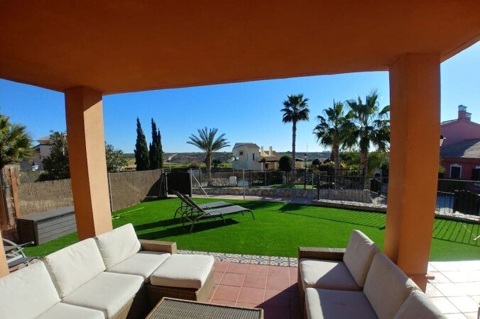 Villa 3 habitaciones, con piscina