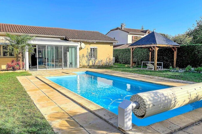 Maison chic, 3 chambres, avec piscine