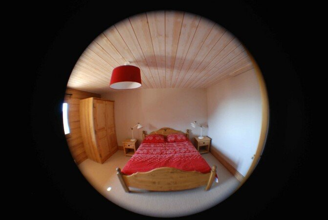 Chalet authentique, 4 chambres, avec jardin