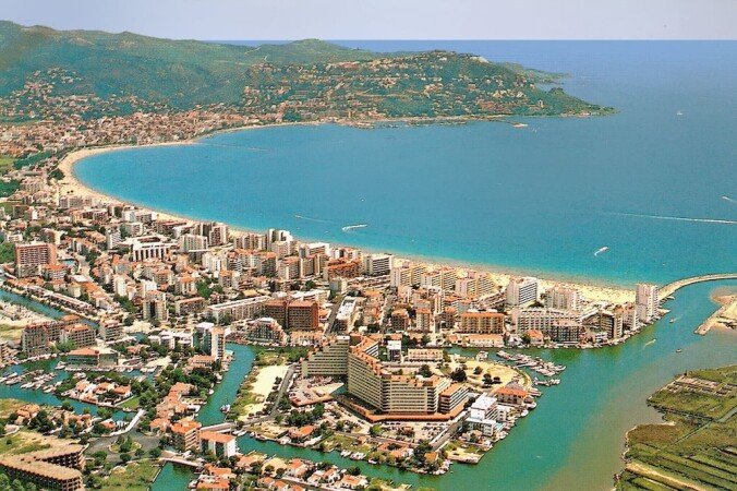 Studio 4 voyageurs, avec piscine