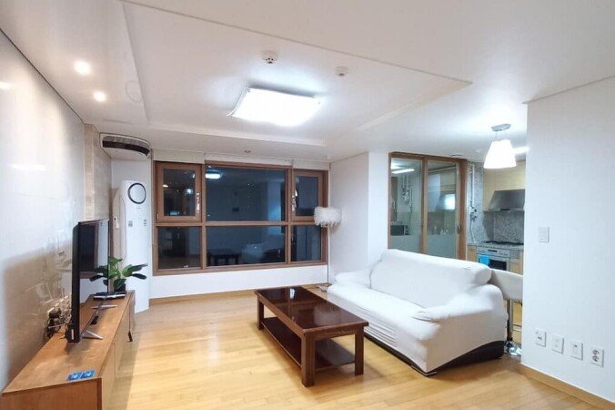 Apartment 3 bedrooms, with air conditioning