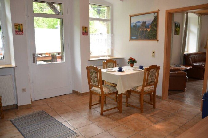 Wohnung 1 Schlafzimmer, mit Garten