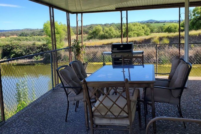 House 3 bedrooms, with garden