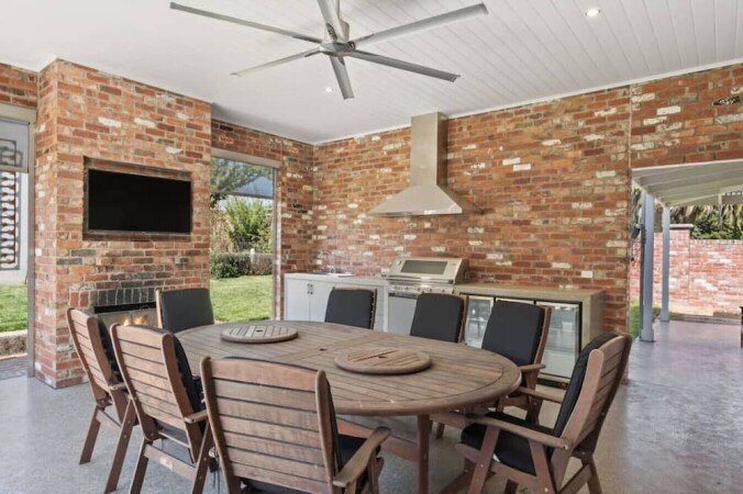 House 4 bedrooms, with garden