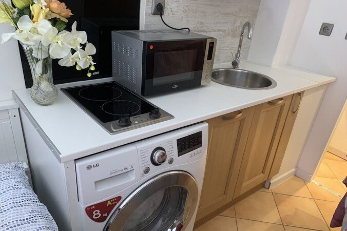 Studio tout confort, 1 chambre, avec piscine