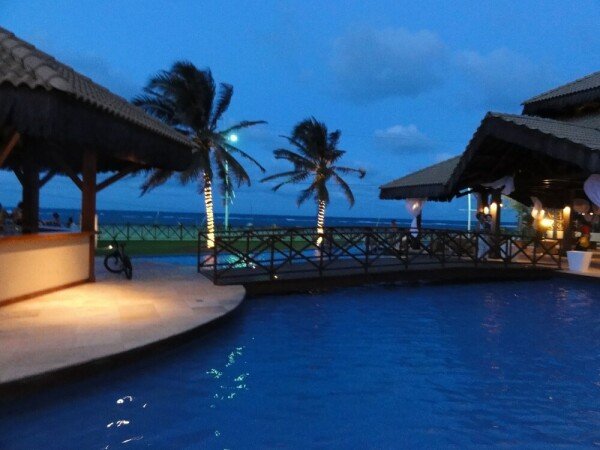 Chalé 3 quartos, com piscina