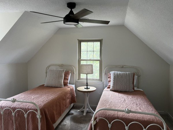 House 3 bedrooms, with pool