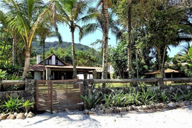 Casa 4 quartos, com jardim