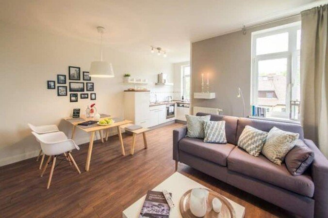 Wohnung 1 Schlafzimmer, mit Kamin