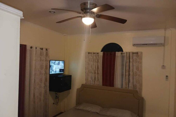 House 4 bedrooms, with air conditioning