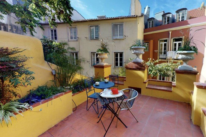 Wohnung 3 Schlafzimmer, mit Garten