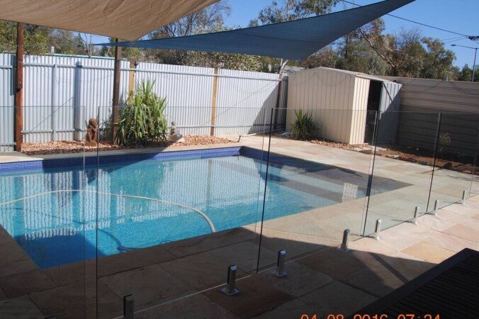 House 3 bedrooms, with pool