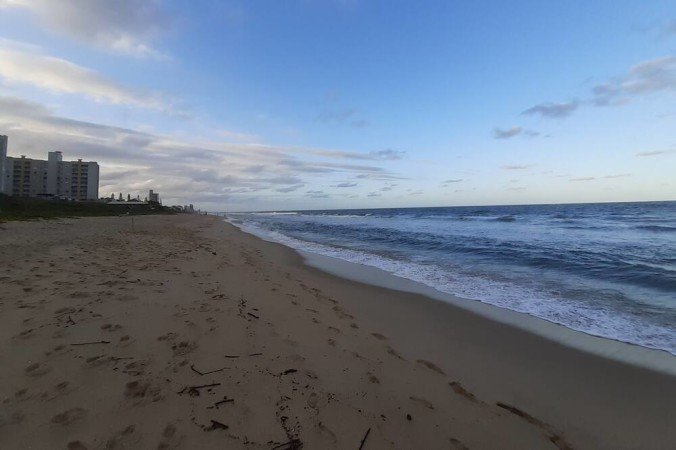Apartamento 2 quartos, com piscina