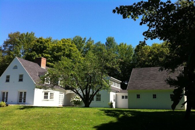 House 4 bedrooms, with pool