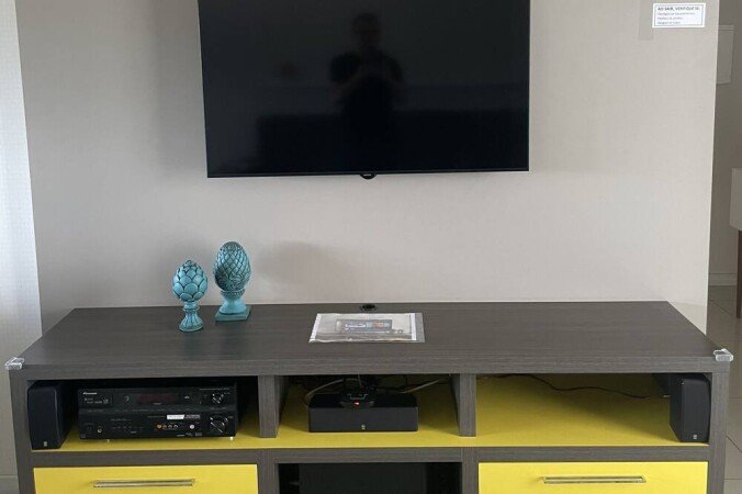 Apartamento 2 quartos, com ar condicionado