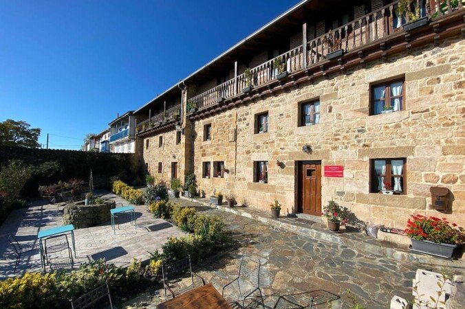 Casa 9 habitaciones, con jardín