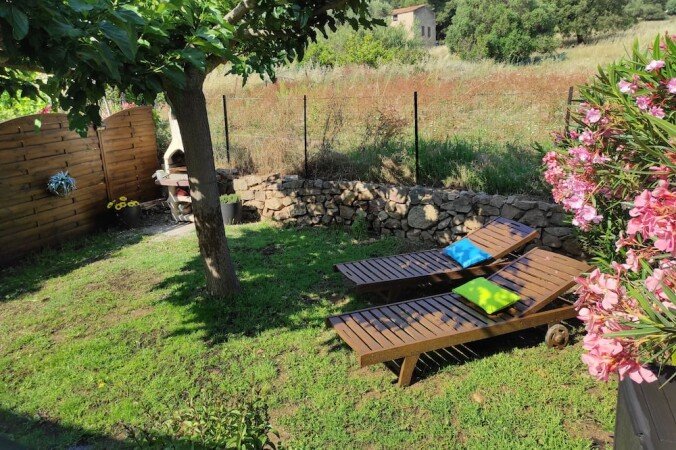 Maison tout confort, 2 chambres, avec jardin