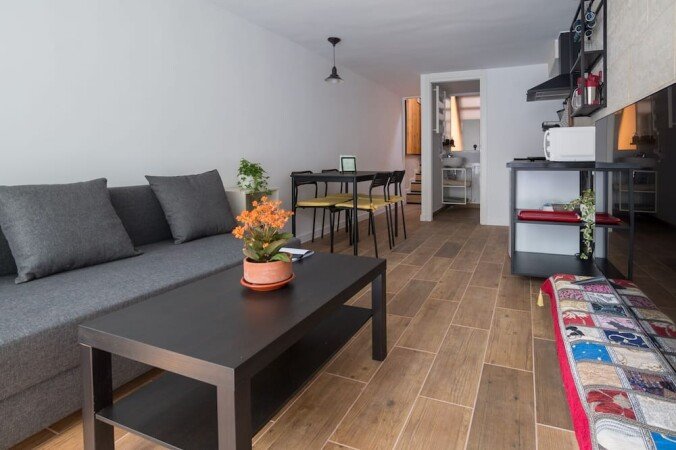 Apartamento 1 habitación, con jardín