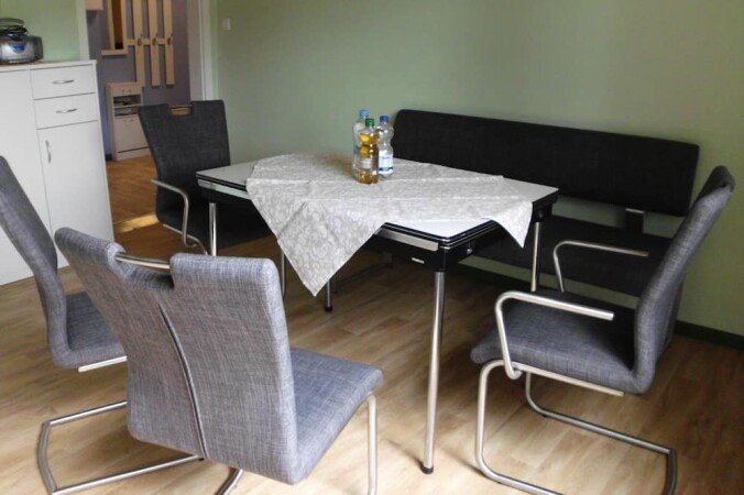 Wohnung 3 Schlafzimmer, mit Garten