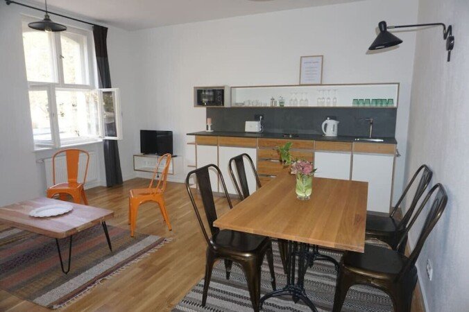 Wohnung 2 Schlafzimmer, mit Garten