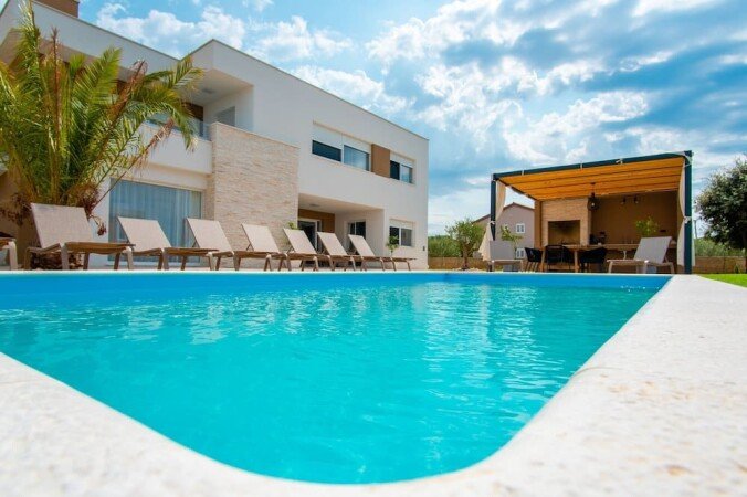 Ferienhaus 5 Schlafzimmer, mit Pool