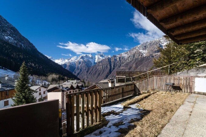 Casa 1 camera, con giardino