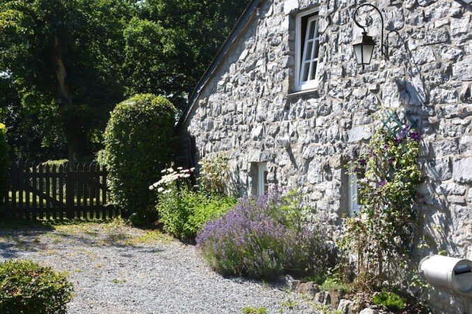 Maison authentique, 2 chambres, avec jardin