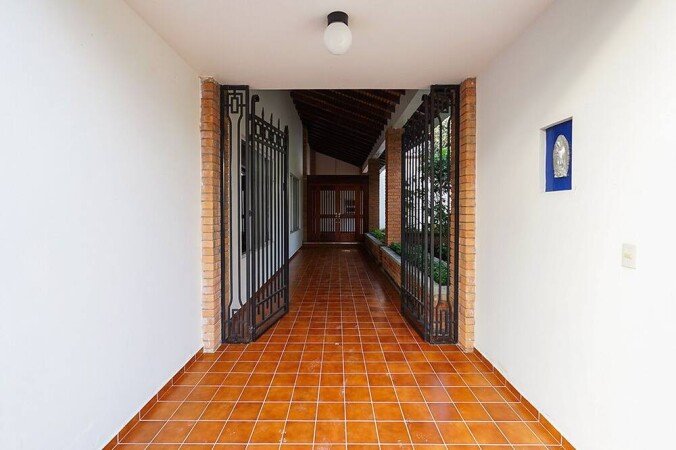 Casa 5 habitaciones, con aire acondicionado