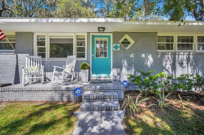 House 3 bedrooms, with jacuzzi