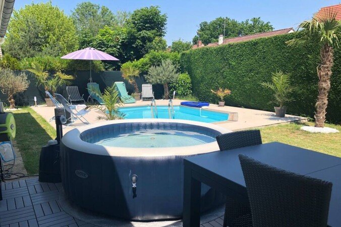 Maison chic, 3 chambres, avec piscine