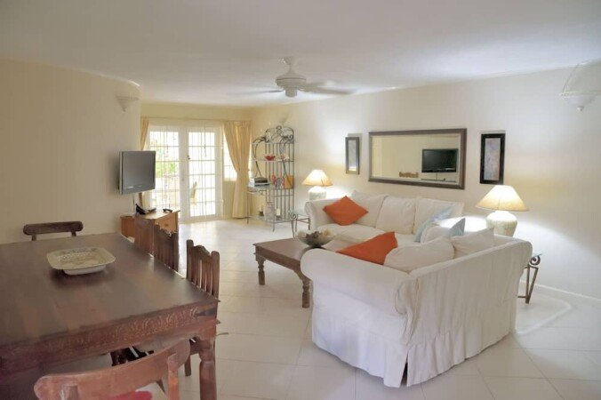 Apartment 2 bedrooms, with pool