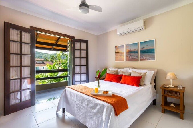 Casa 1 quarto, com piscina