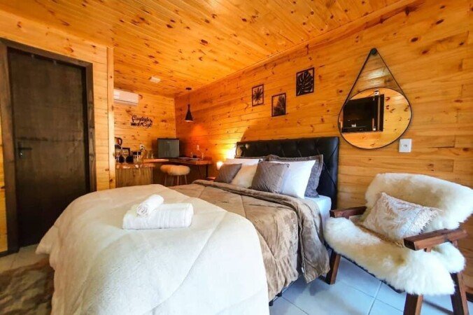 Chalé 2 quartos, com ar condicionado