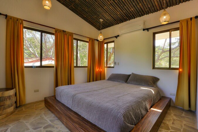 Maison design, 4 chambres, avec piscine