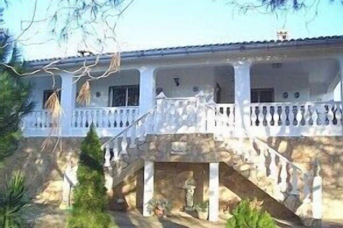 Villa 3 habitaciones, con piscina