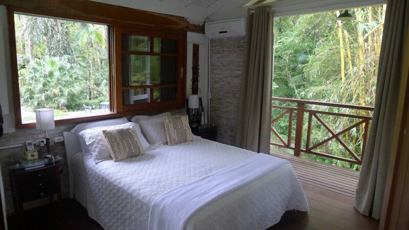 Casa 3 quartos, com ginásio