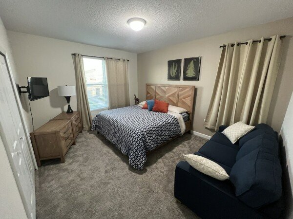 Bed and breakfast 1 bedroom, with pool