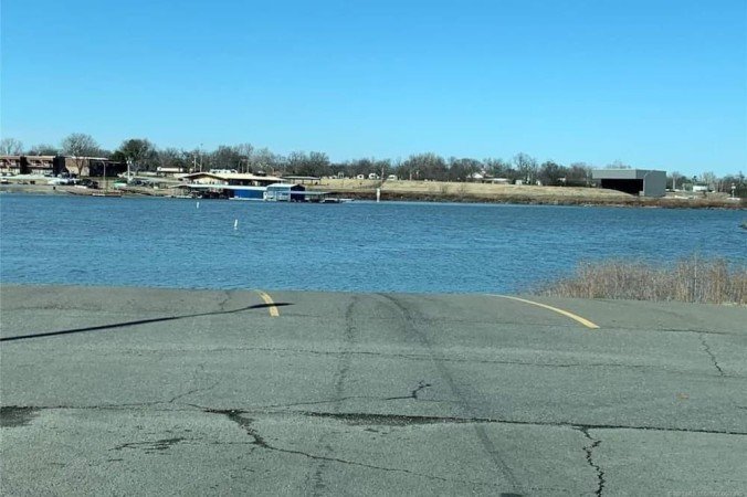 House 4 bedrooms, with jacuzzi