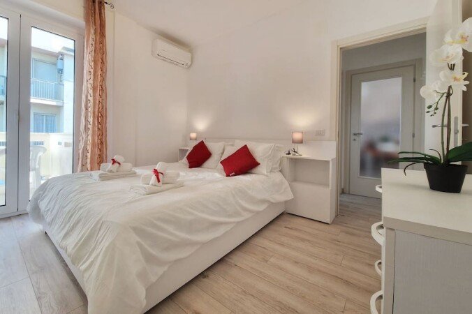 Appartamento 1 camera, con giardino