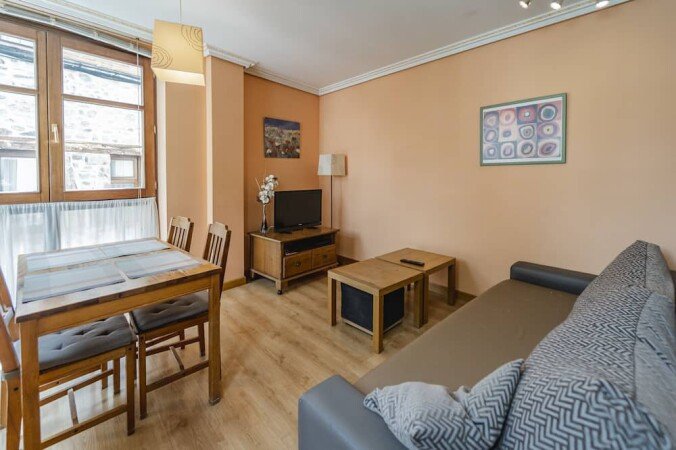 Apartamento 3 habitaciones, con jardín