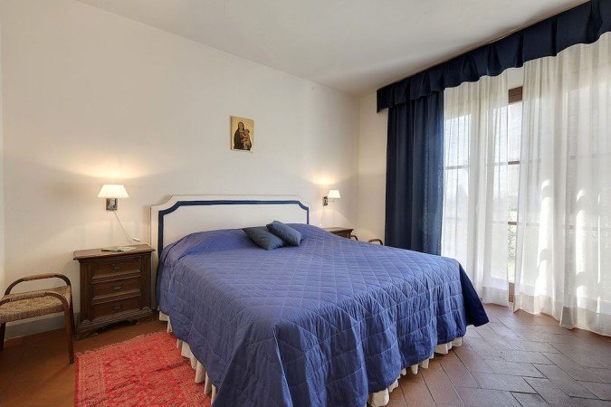 Bed and breakfast 3 camere, con giardino