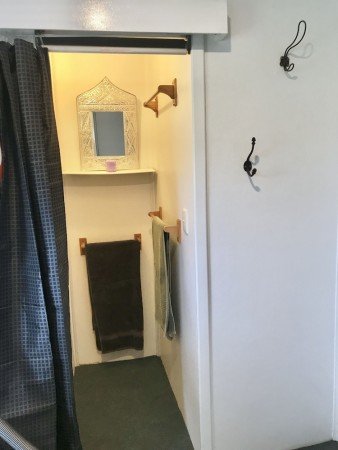 House 2 bedrooms, with fireplace