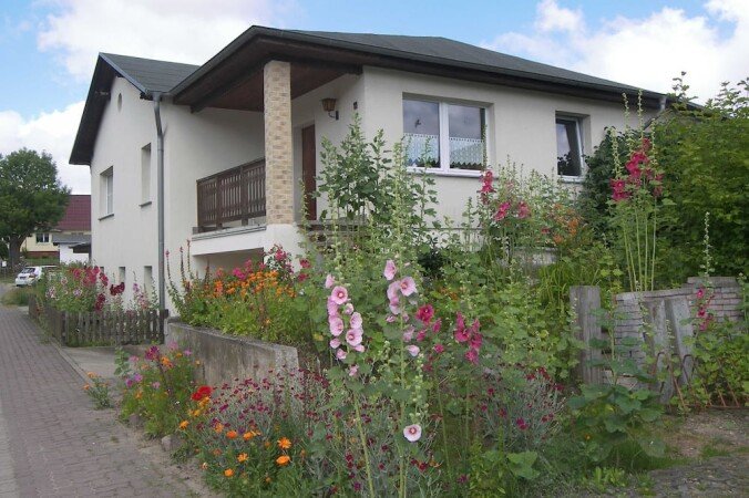 Wohnung 2 Schlafzimmer, mit Garten