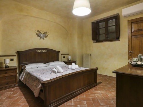 House 3 bedrooms, with jacuzzi