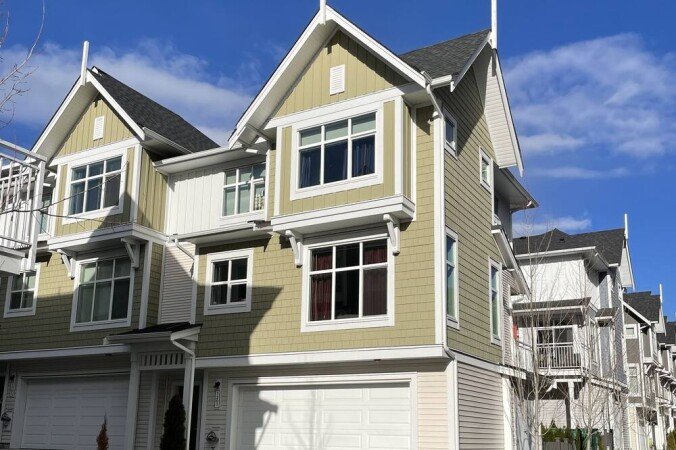 House 4 bedrooms, with garden