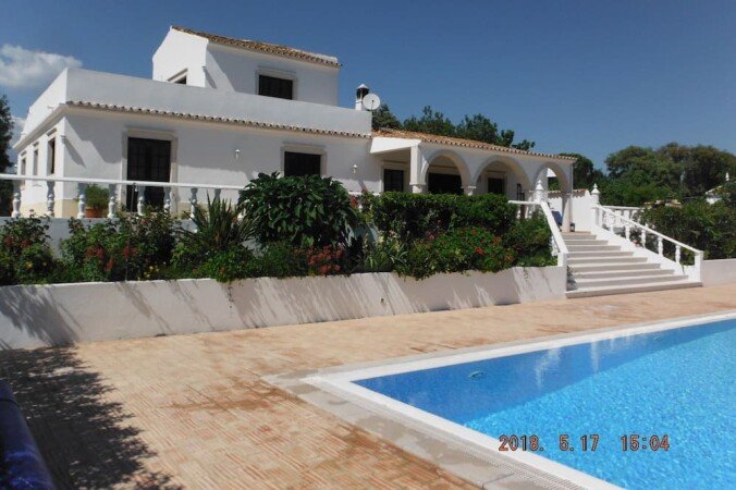 Villa 5 chambres, avec piscine