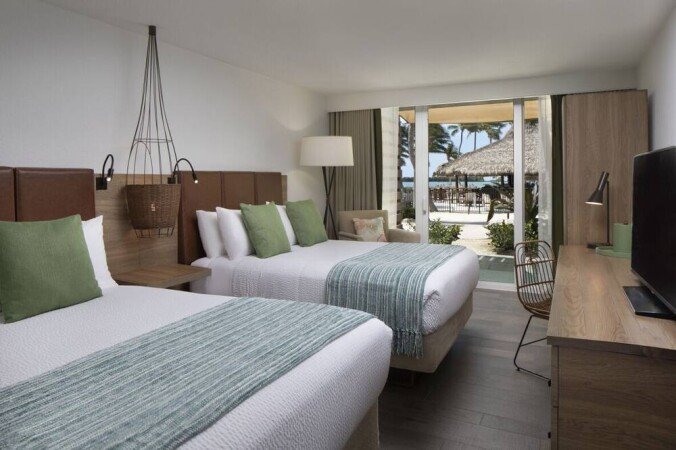 Bed and breakfast 1 bedroom, with pool