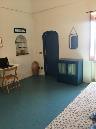 Casa 2 camere, con giardino